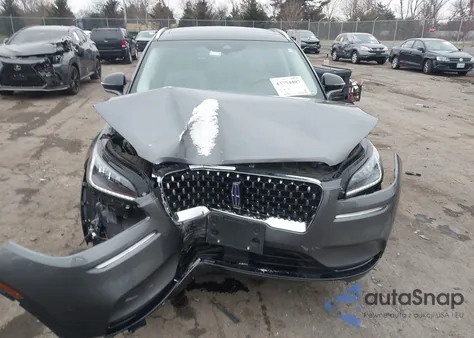 2022 Lincoln Corsair Grand Touring z USA, uszkodzony, nr VIN 5LMTJ5DZ8NUL30977